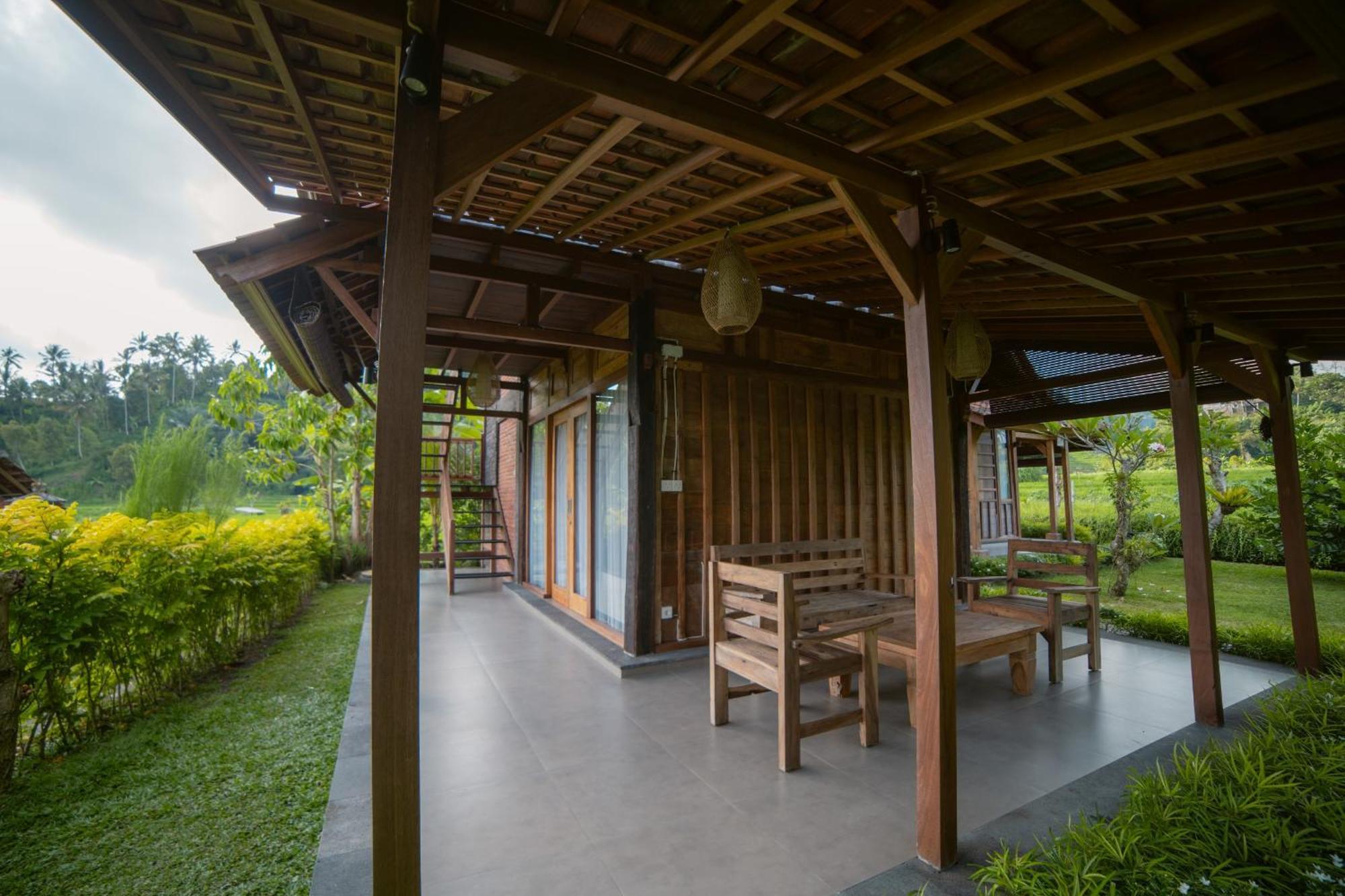 Kubu Sakian Villa And Restaurant Sidemen Silebeng Exterior photo