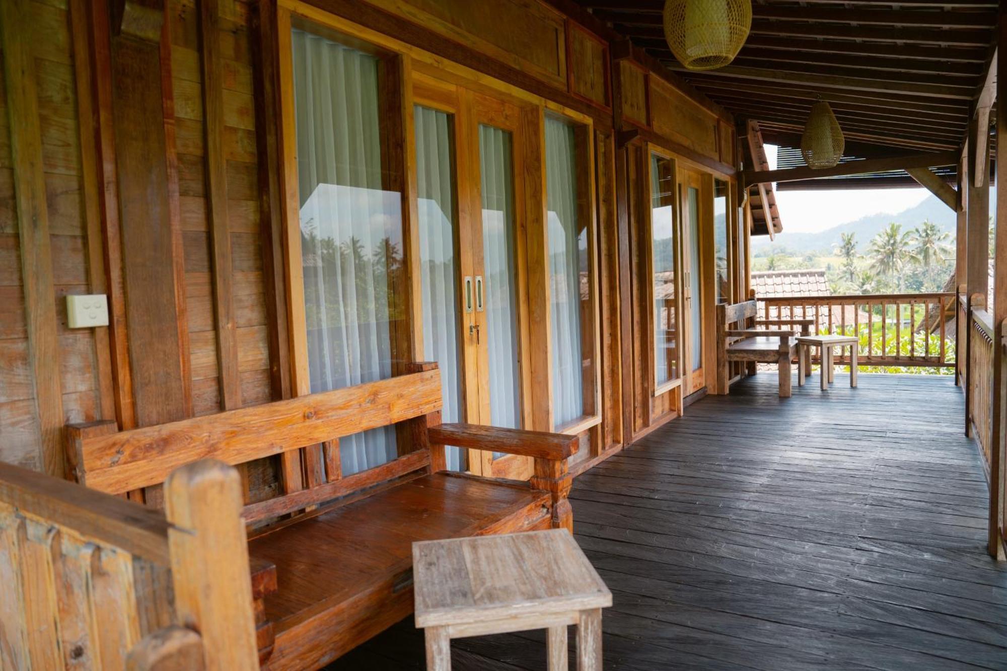 Kubu Sakian Villa And Restaurant Sidemen Silebeng Exterior photo